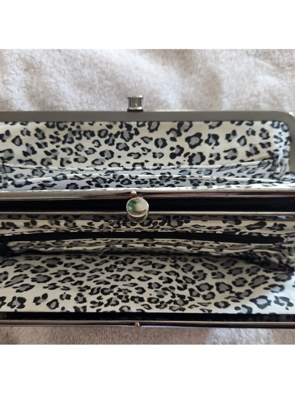 Kenneth Cole New York Black Leather Double Frame Wallet Clutch - Picture 2 of 9